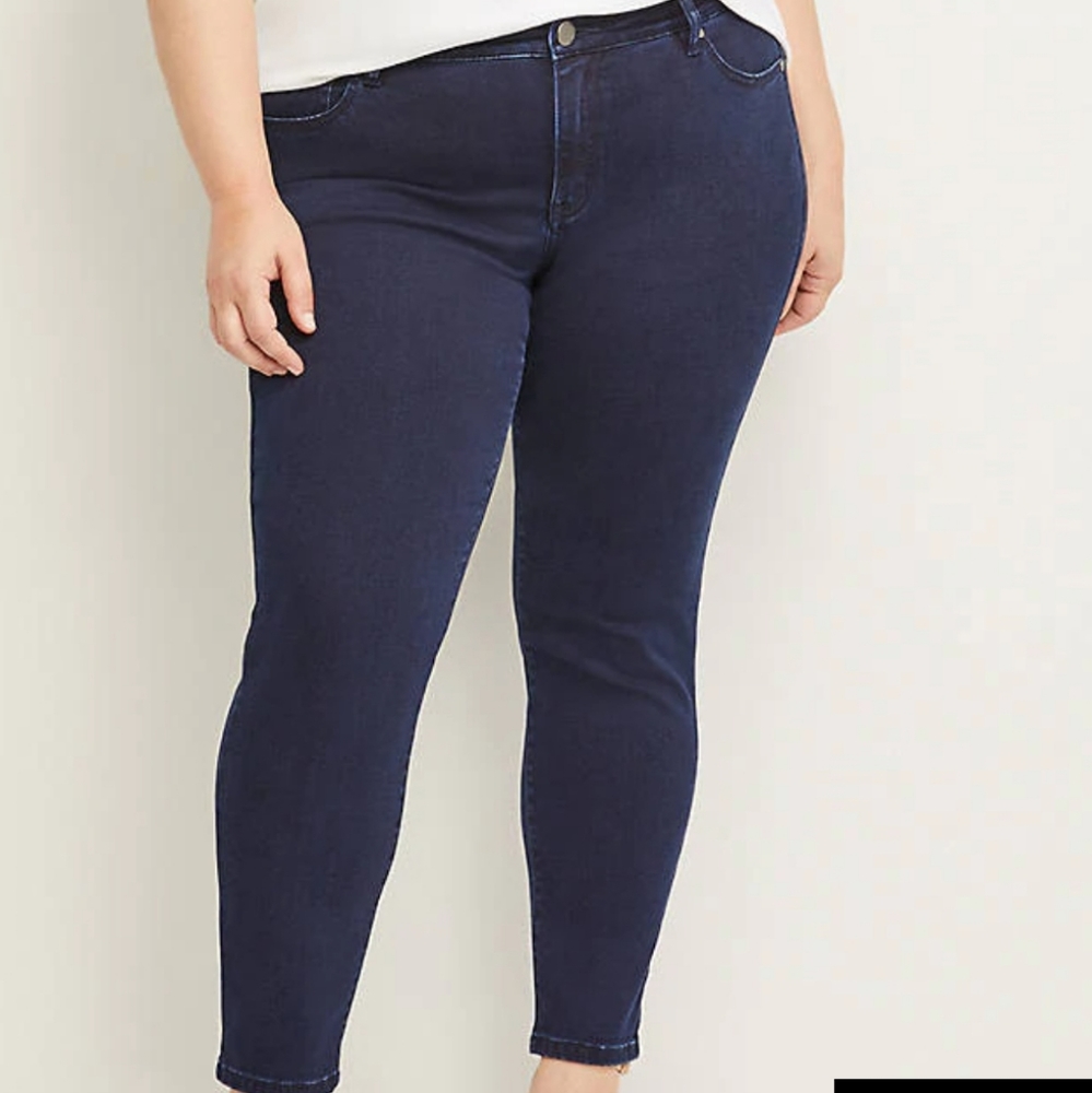 🩷 NWT super stretch deluxe fit low rise skinny jeans